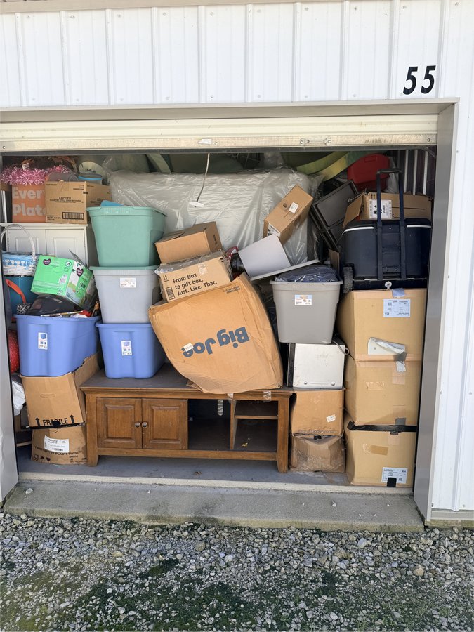 10 x 10 storage unit in Marion, IN