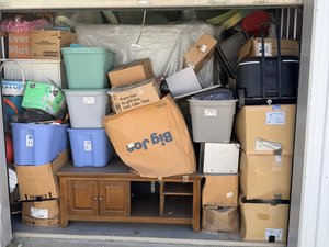 10 x 10 storage unit in Marion, IN