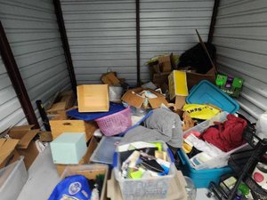 10 x 10 storage unit in Batavia, IL