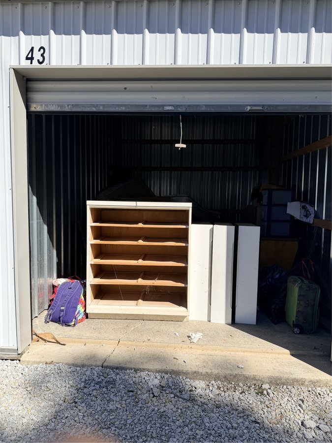 10 x 15 storage unit in Marion, IN