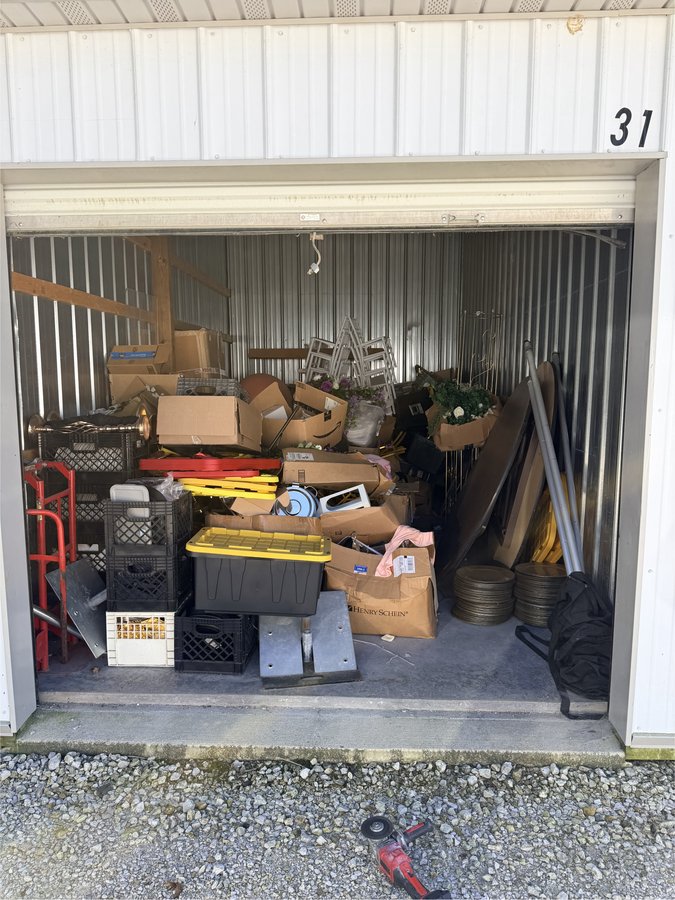 10 x 20 storage unit in Marion, IN
