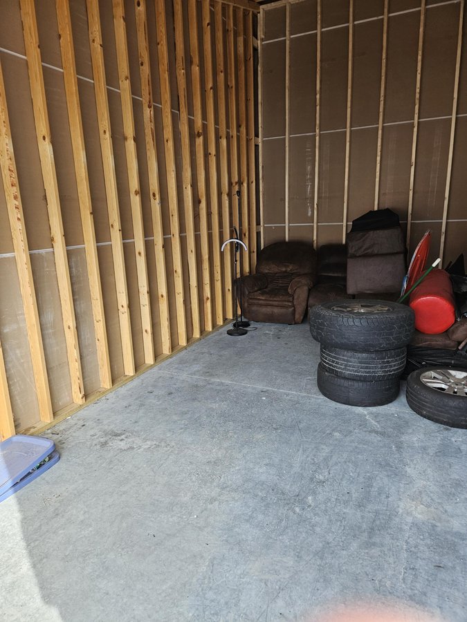 10 x 20 storage unit in Rochester, MN