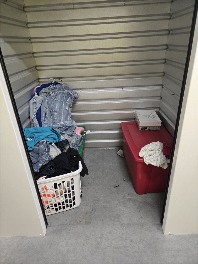 5 x 5 storage unit in Charlotte, NC