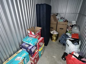 5 x 10 storage unit in Newark, NJ