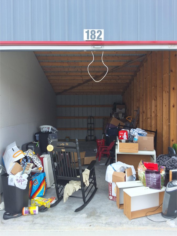 12 x 25 storage unit in Springfield, IL
