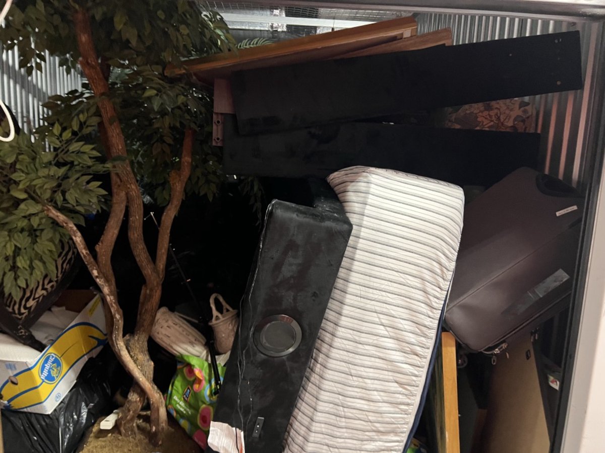 10 x 15 storage unit in Deerfield Beach, FL