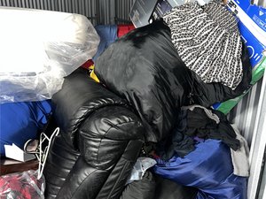 10 x 10 storage unit in Newark, NJ
