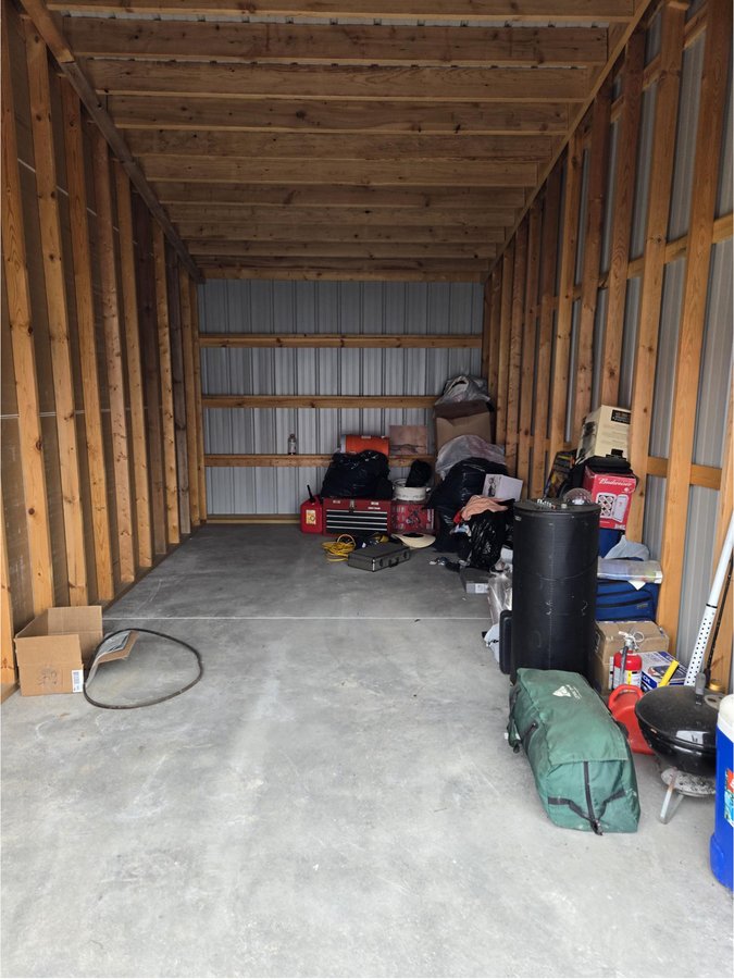 10 x 20 storage unit in Sycamore, IL