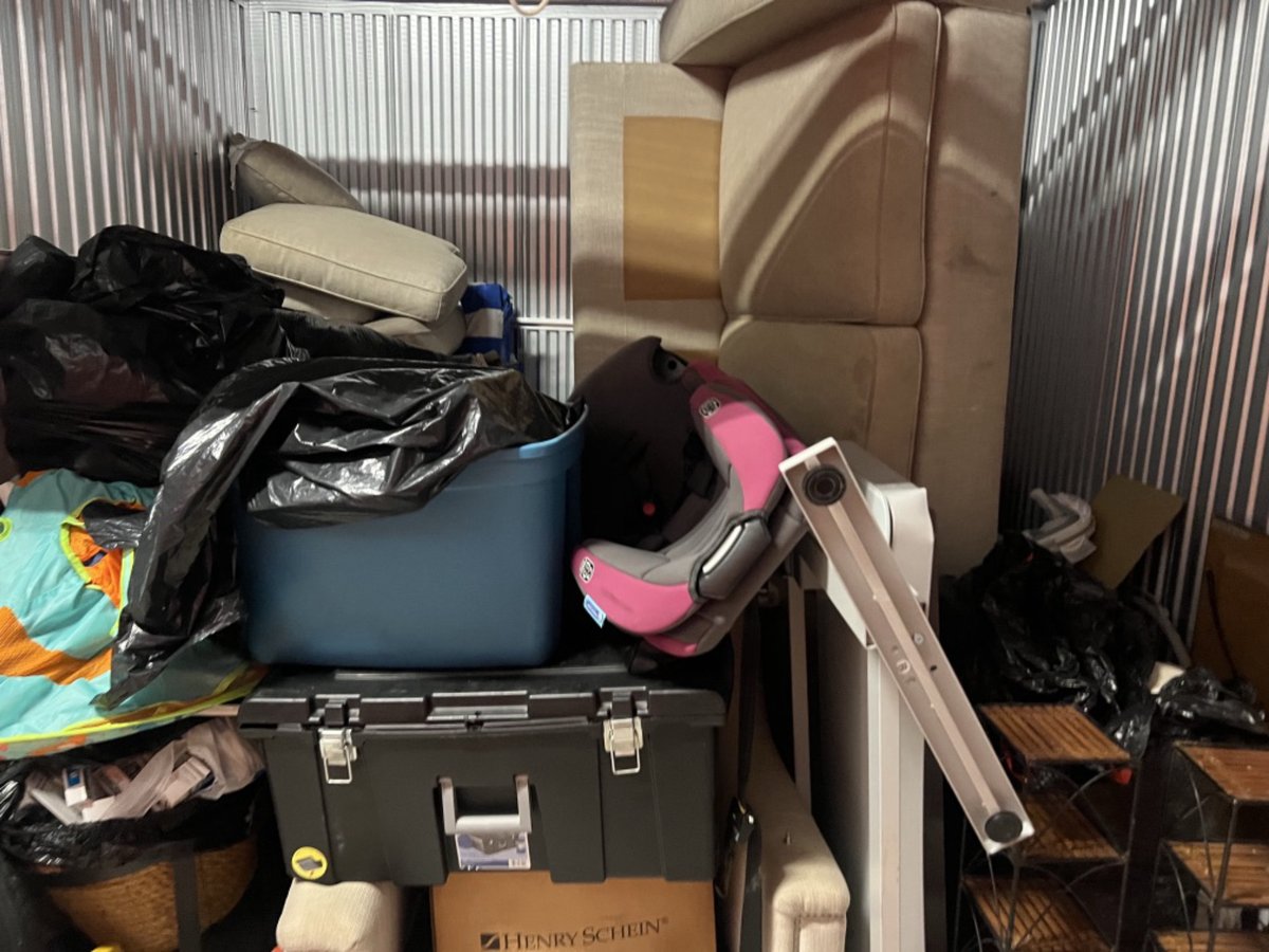 10 x 10 storage unit in Deerfield Beach, FL