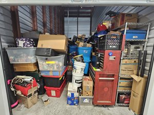 10 x 20 storage unit in Davenport, FL