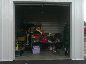 10 x 10 storage unit in Tucson, AZ