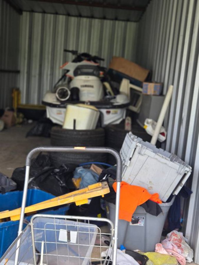 10 x 30 storage unit in Hudson Oaks, TX