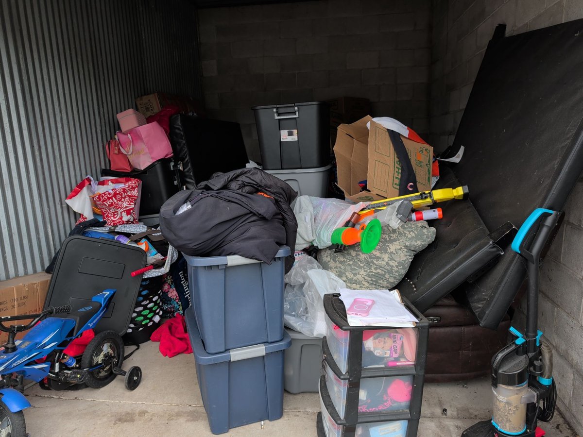 10 x 15 storage unit in Willowbrook, IL