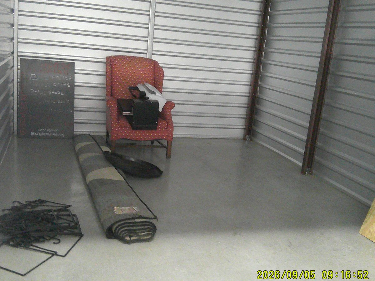 10 x 15 storage unit in Nashville, TN
