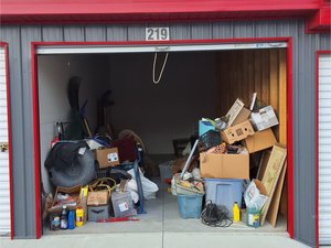 10 x 20 storage unit in Lafayette, IN
