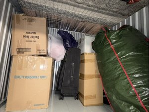 5 x 5 storage unit in Flushing, NY