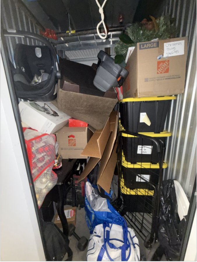 5 x 8 storage unit in Flushing, NY