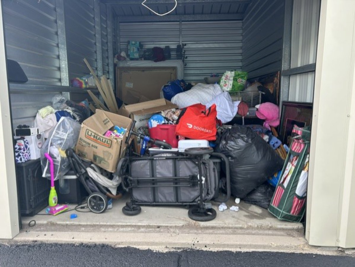 10 x 15 storage unit in Aurora, CO