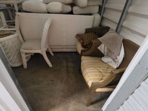10 x 8 unit in Miami