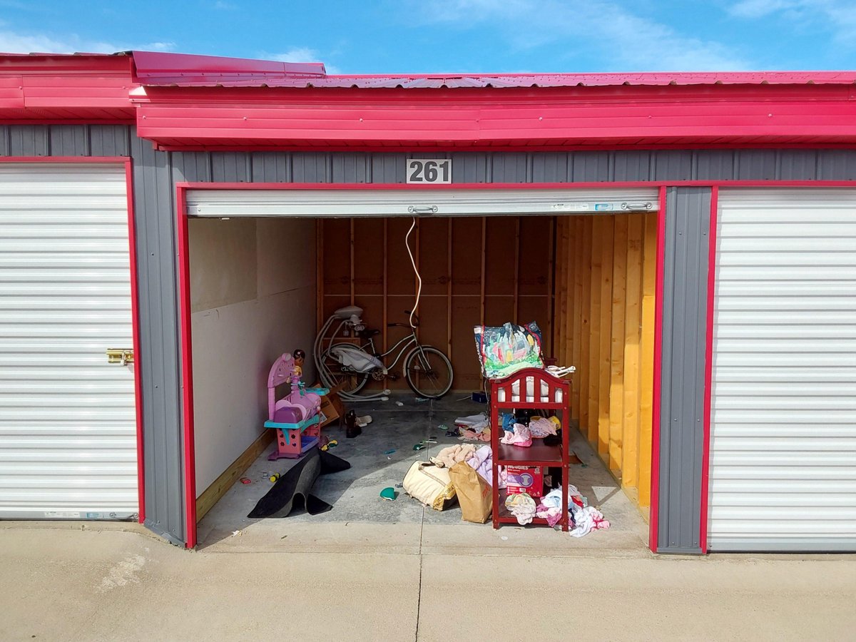 10 x 15 storage unit in Holland, MI