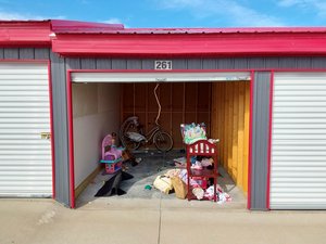 10 x 15 storage unit in Holland, MI