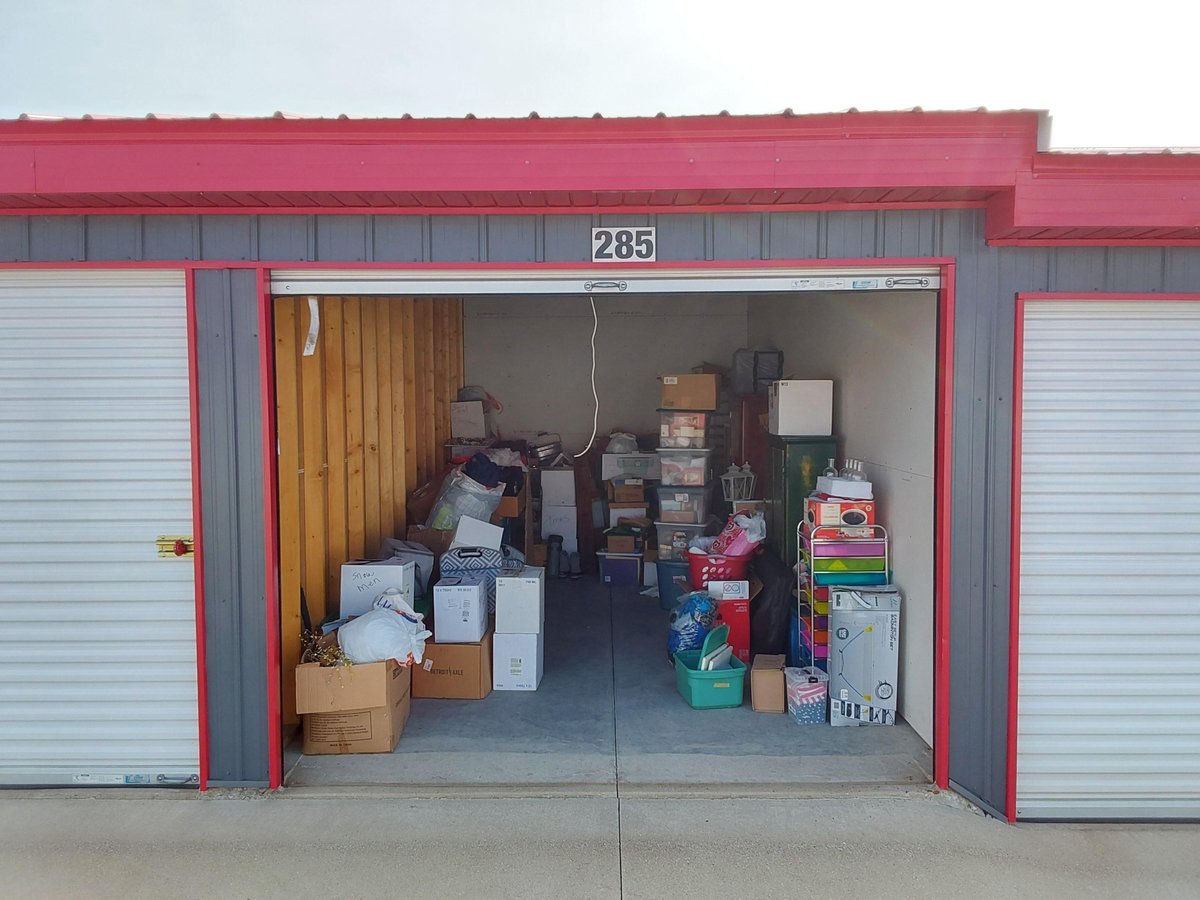 10 x 20 storage unit in Holland, MI