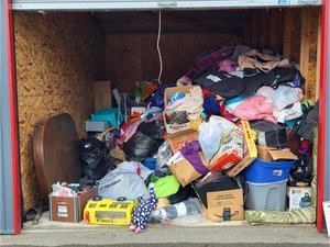 10 x 15 storage unit in Jackson, MI
