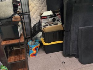 10 x 10 storage unit in N Randall, OH