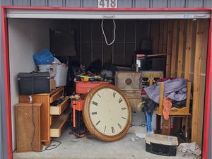 10 x 15 storage unit in Bay City, MI