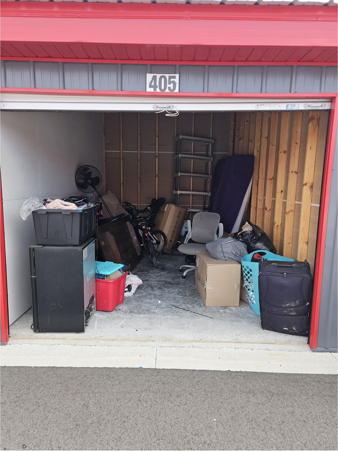 10 x 15 storage unit in Bay City, MI