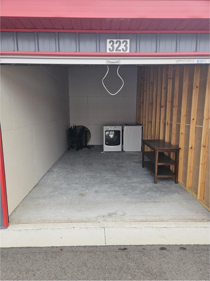 10 x 20 storage unit in Bay City, MI