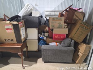 10 x 10 unit in Springfield