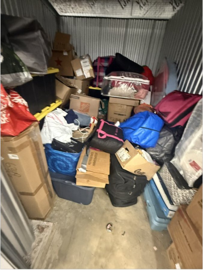 8 x 10 storage unit in Flushing, NY
