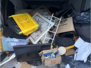 10 x 20 storage unit in Flushing, NY