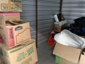 10 x 10 storage unit in Edgewater, NJ