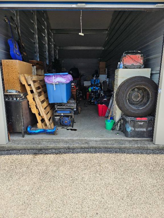 10 x 30 storage unit in Sellersburg, IN