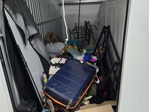 5 x 10 storage unit in Claymont, DE