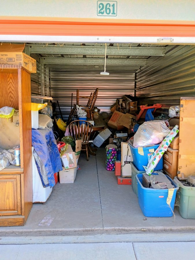 10 x 20 storage unit in Los Banos, CA
