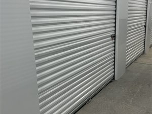 7 x 10 storage unit in Irving, TX