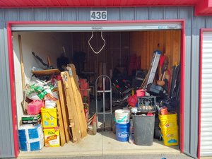 10 x 20 storage unit in Ontario, OH