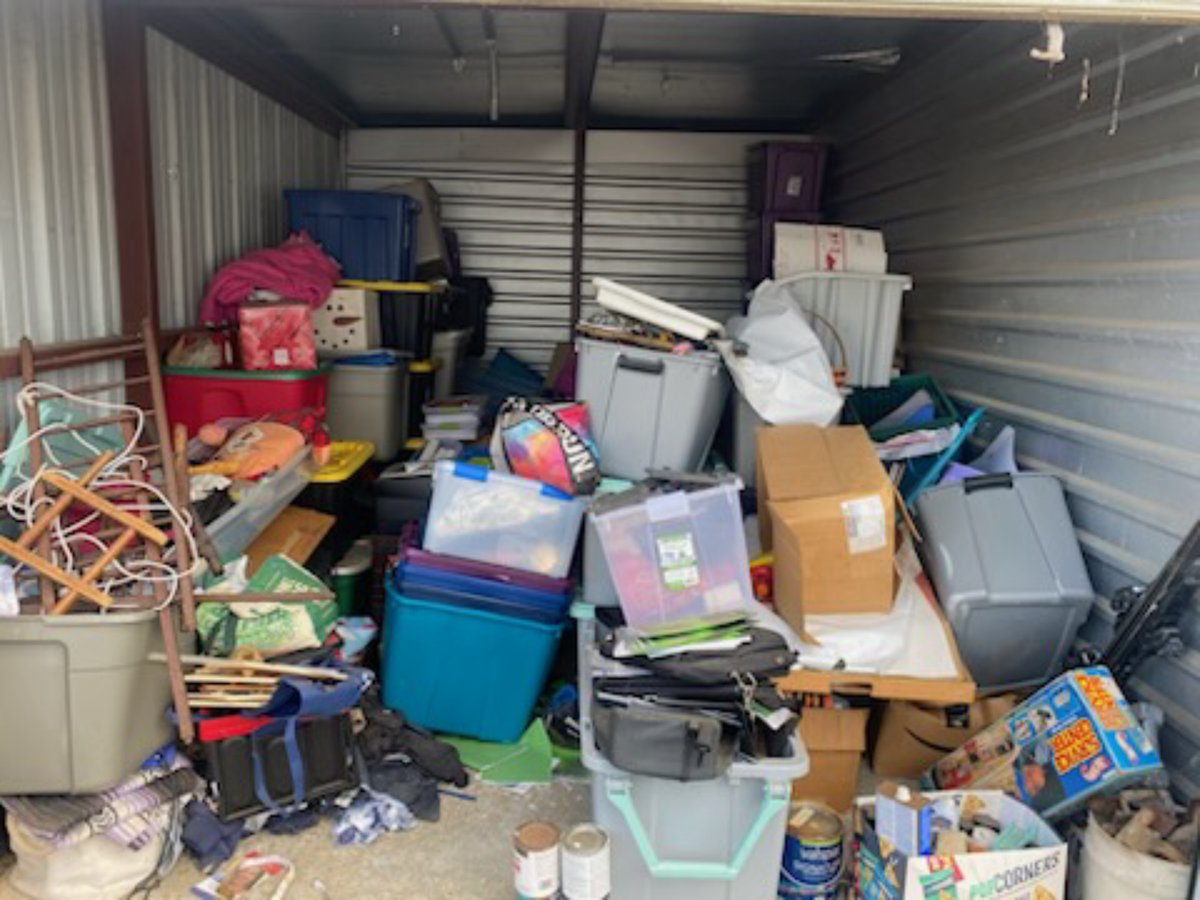 10 x 15 storage unit in Warminster, PA