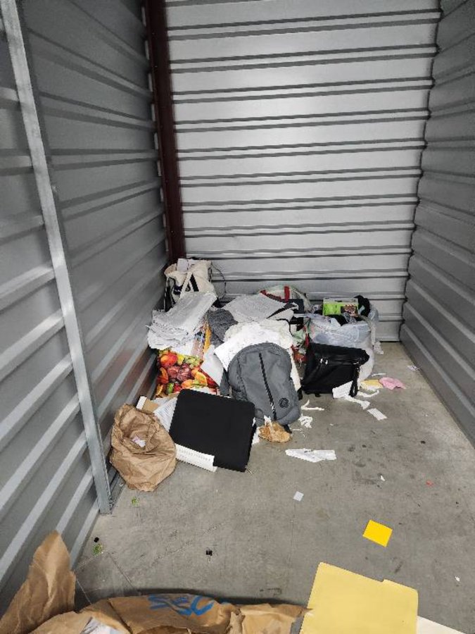 5 x 10 storage unit in Rocklin, CA