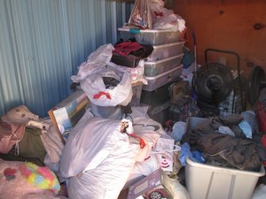10 x 10 storage unit in Tucson, AZ