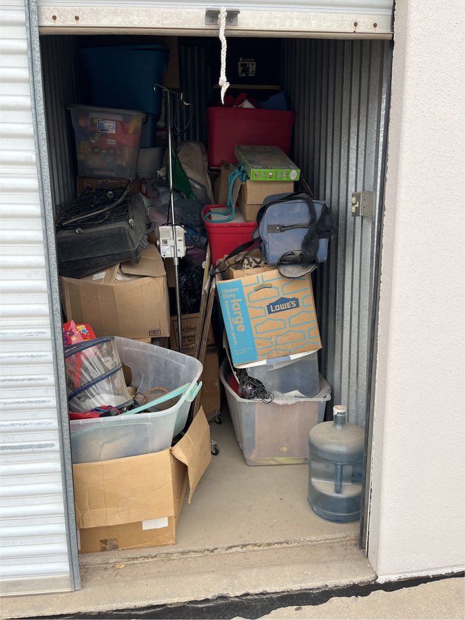 5 x 10 storage unit in El Paso, TX