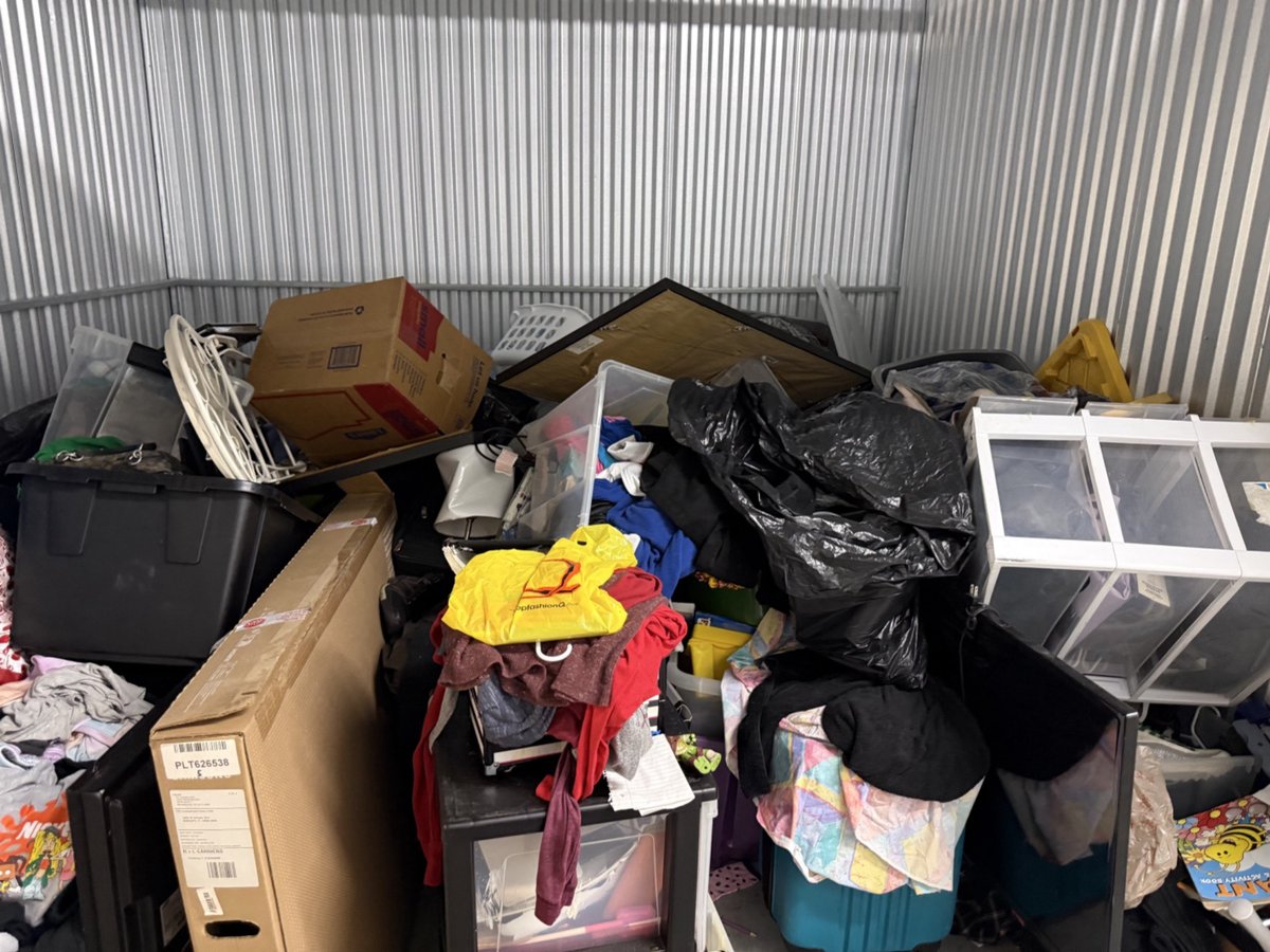 10 x 10 storage unit in Fort Lauderdale, FL