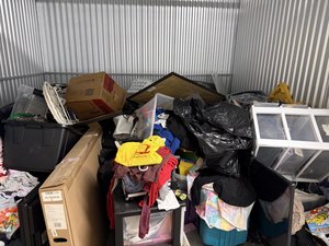10 x 10 storage unit in Fort Lauderdale, FL