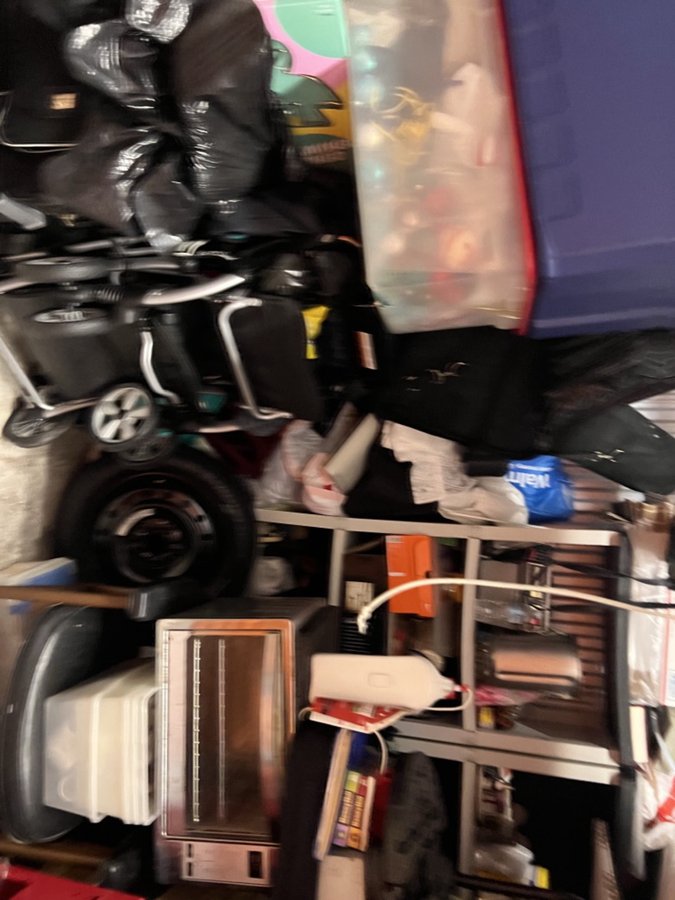 9 x 6 storage unit in Pompano Beach, FL