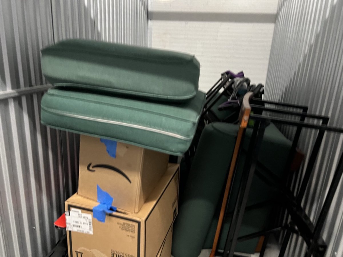 5 x 10 storage unit in Coral Springs, FL