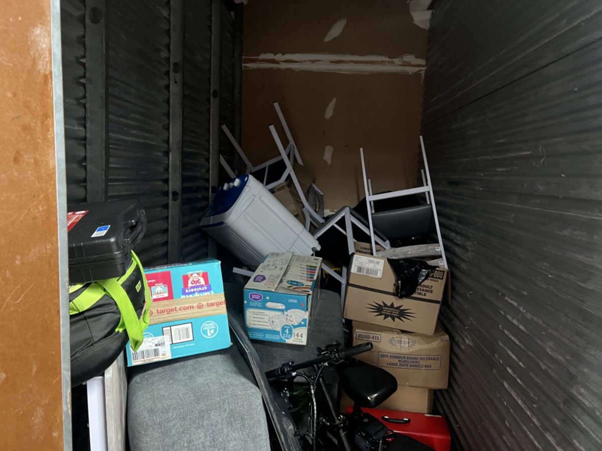 5 x 10 storage unit in No Lauderdale, FL
