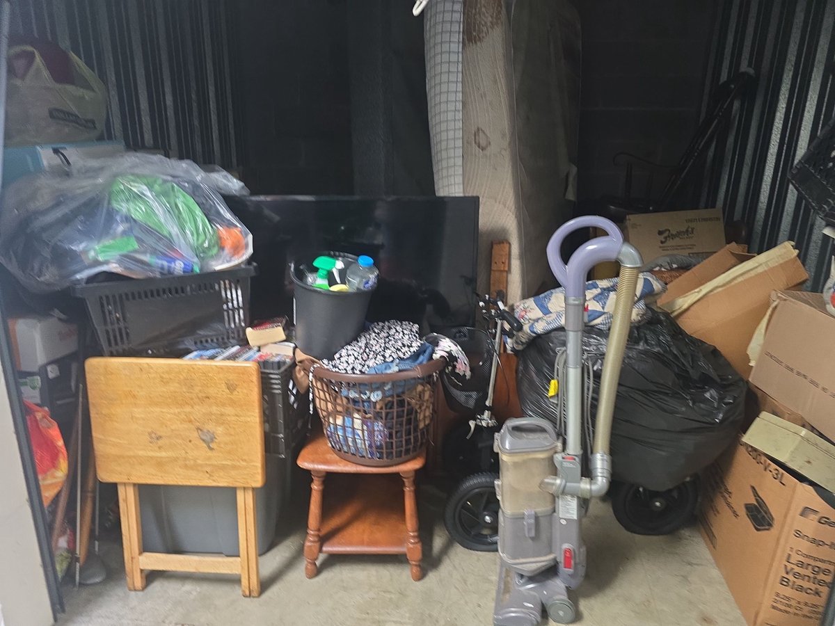 10 x 10 storage unit in Milford, OH